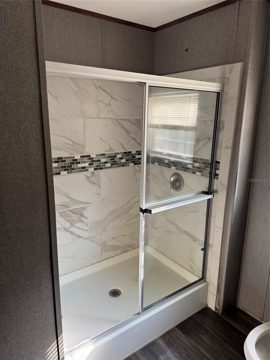 Image 8 of 16 For 23899 112th Terrace