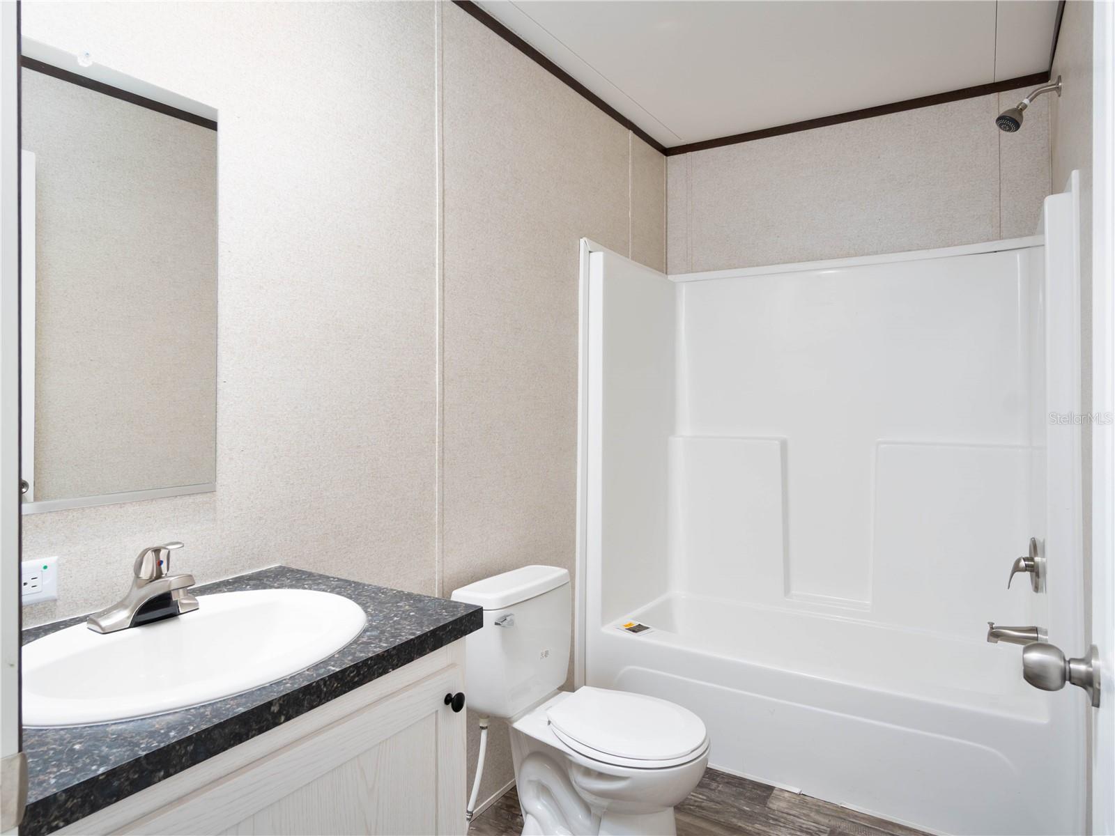 Image 21 of 27 For 11311 84th Court