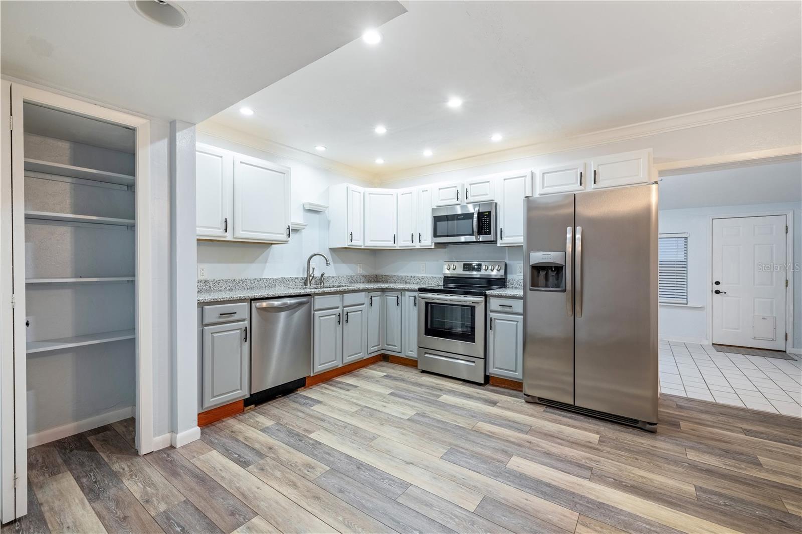 Image 8 of 36 For 2720 104th Court C