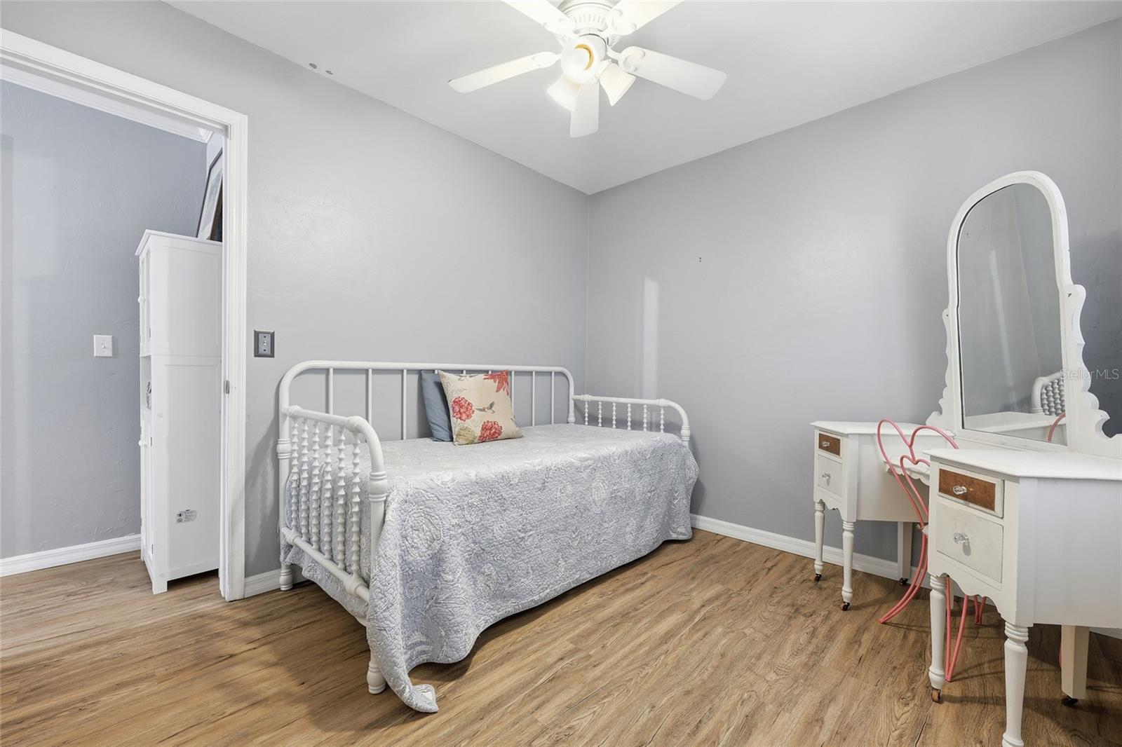 Image 17 of 24 For 17182 238th Terrace