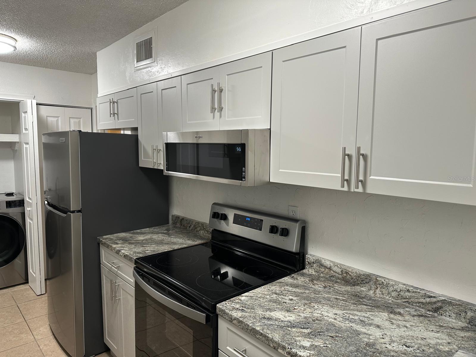 Image 4 of 18 For 6519 Newberry Road 911