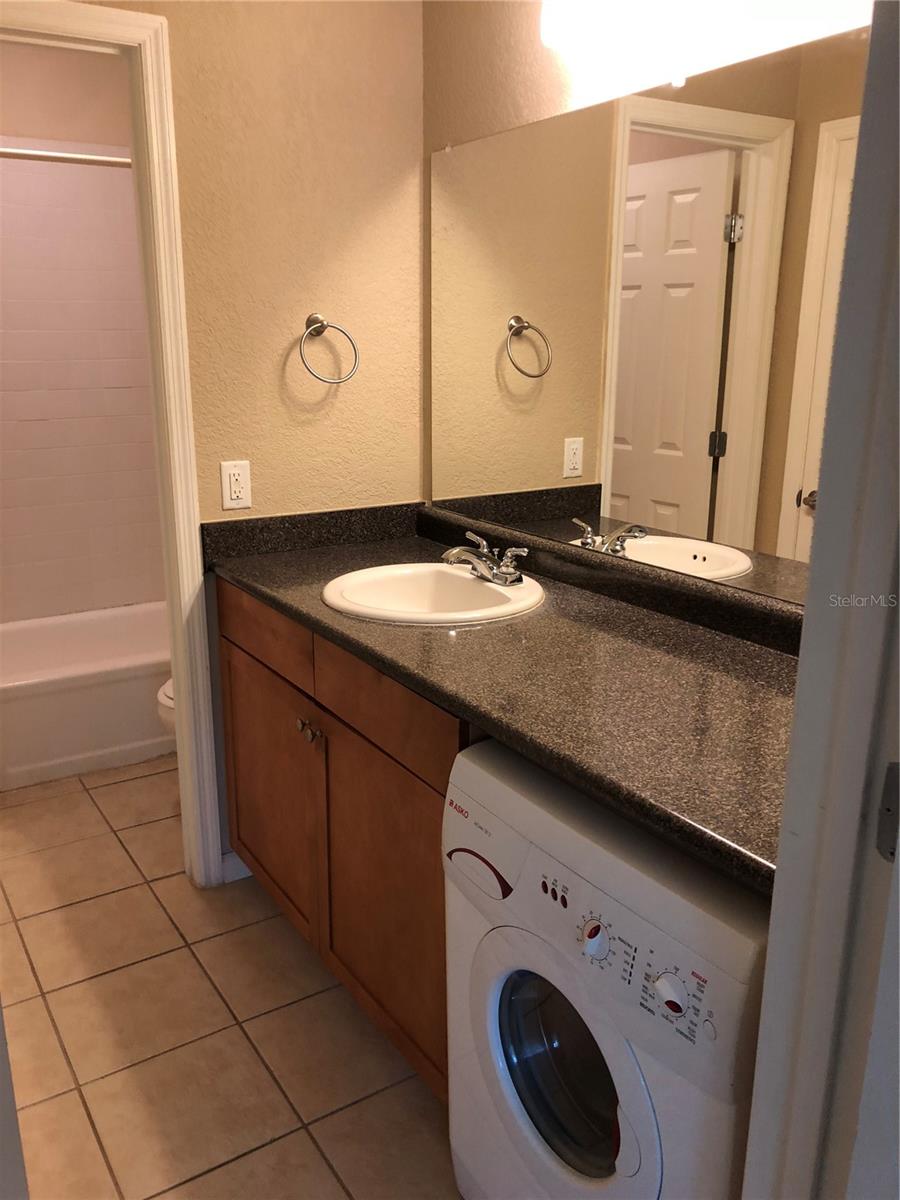 Image 6 of 10 For 1810 23rd Boulevard 107