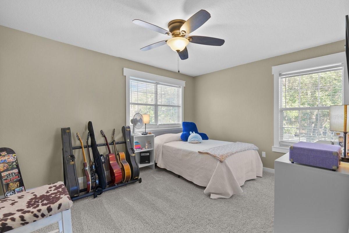 Image 19 of 39 For 240 Whirlwind Loop