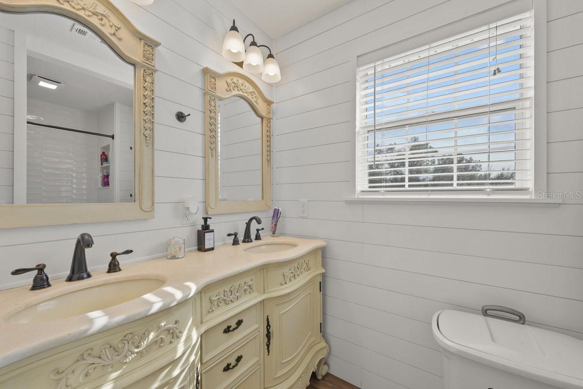 Image 23 of 39 For 240 Whirlwind Loop