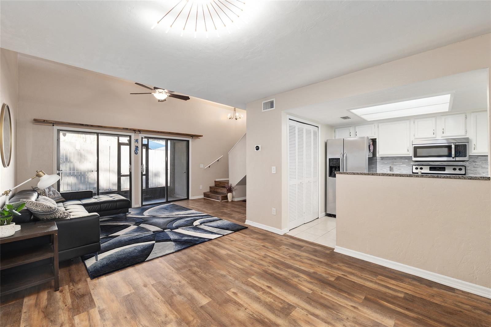 Image 14 of 47 For 7200 8th Avenue E29