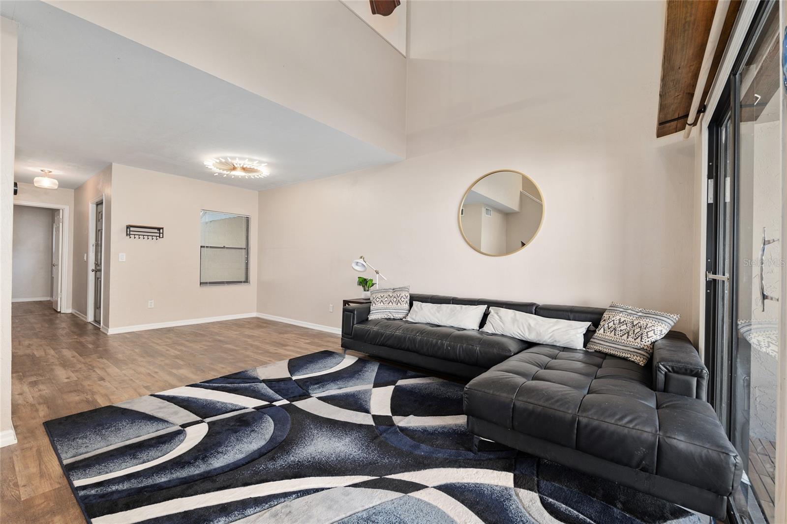 Image 18 of 47 For 7200 8th Avenue E29