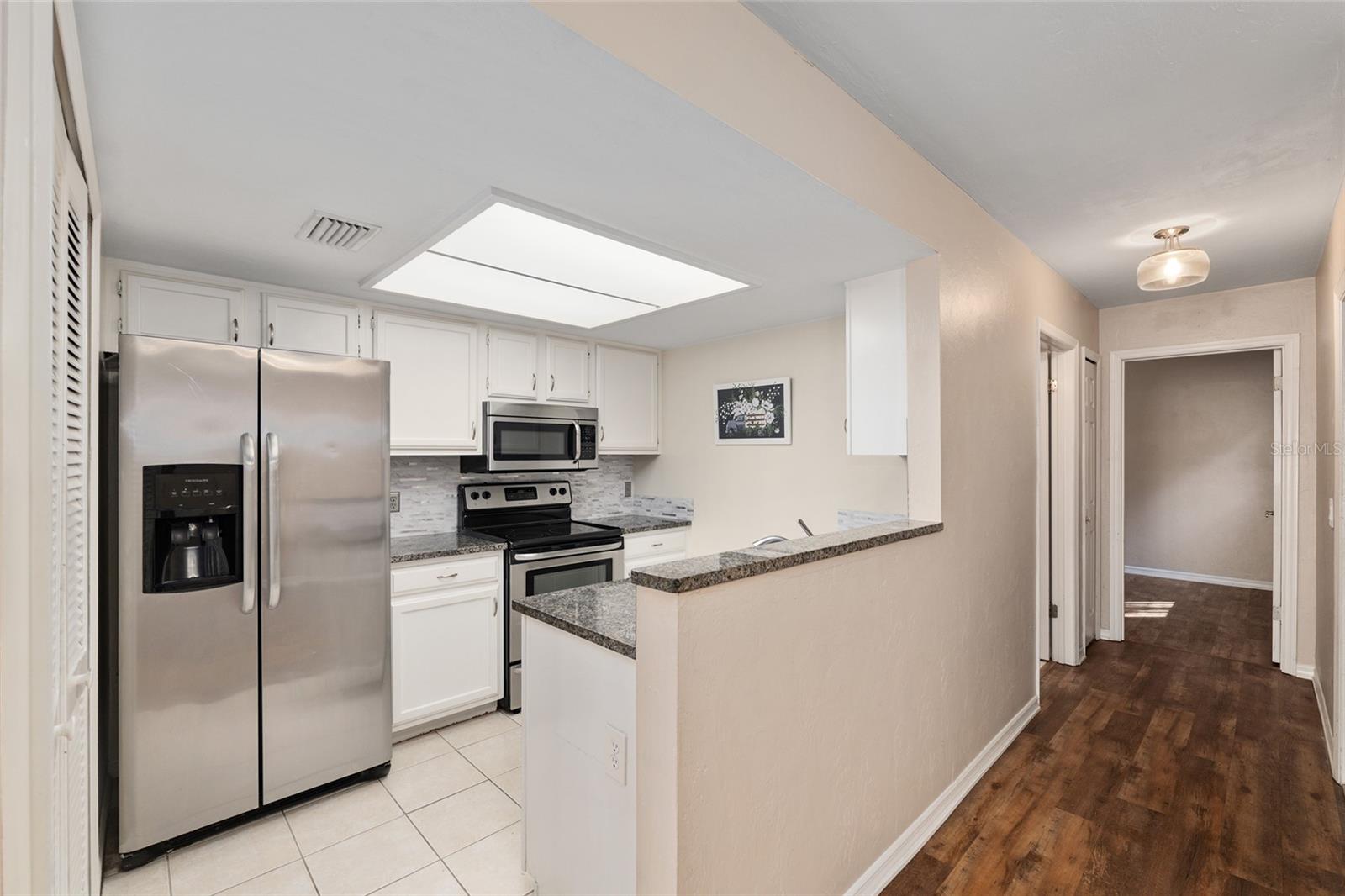 Image 22 of 47 For 7200 8th Avenue E29