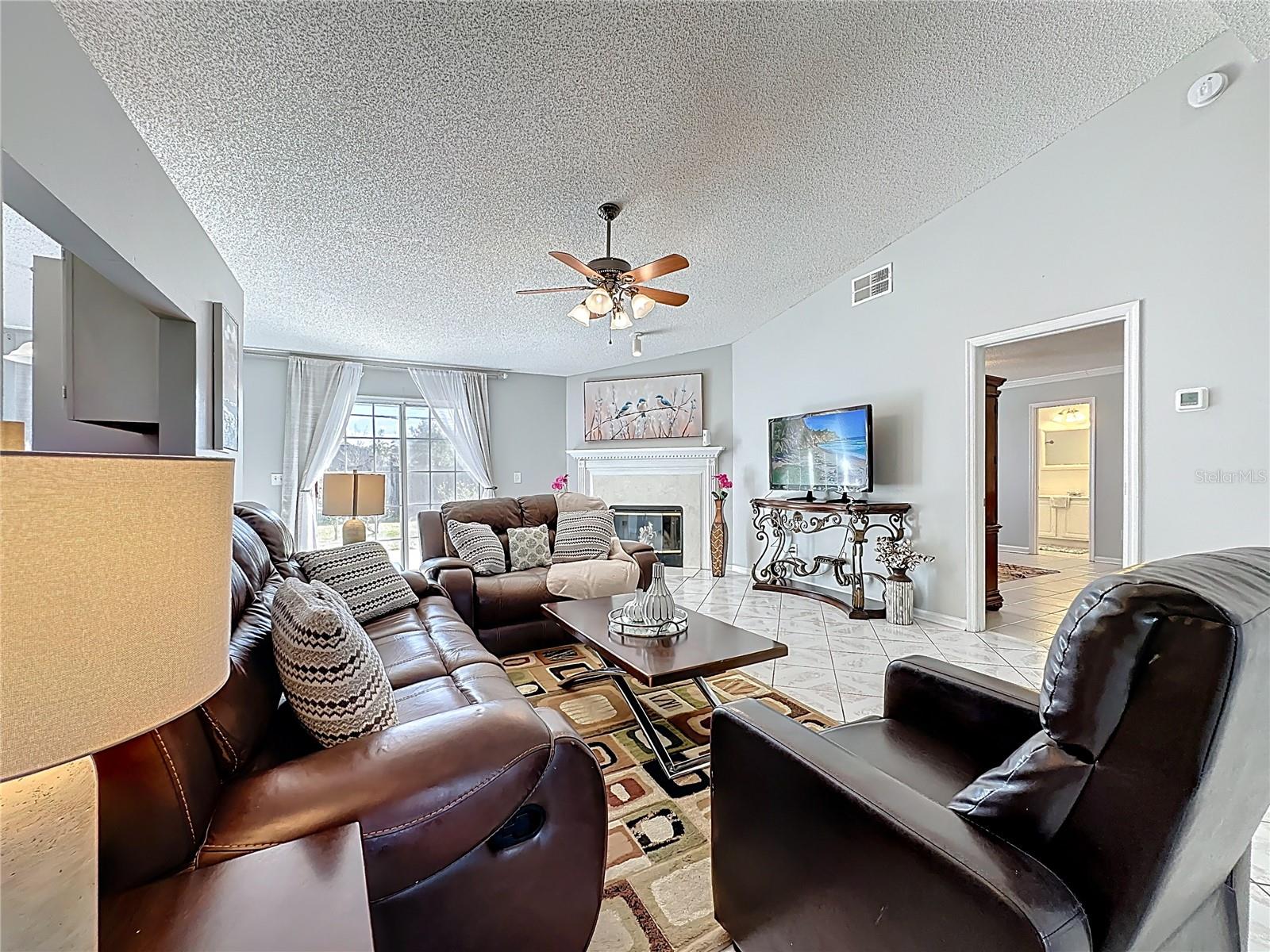 Image 10 of 49 For 4980 Greenland Hideaway Drive S