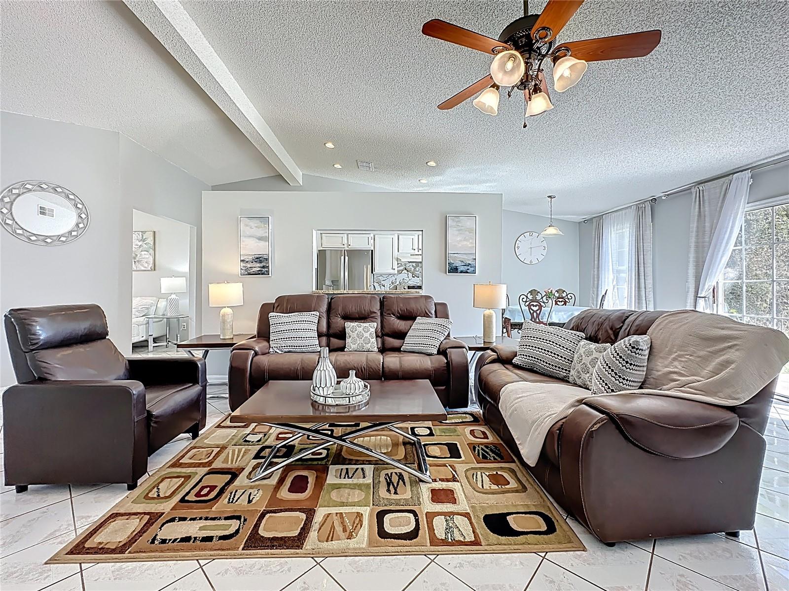 Image 14 of 49 For 4980 Greenland Hideaway Drive S