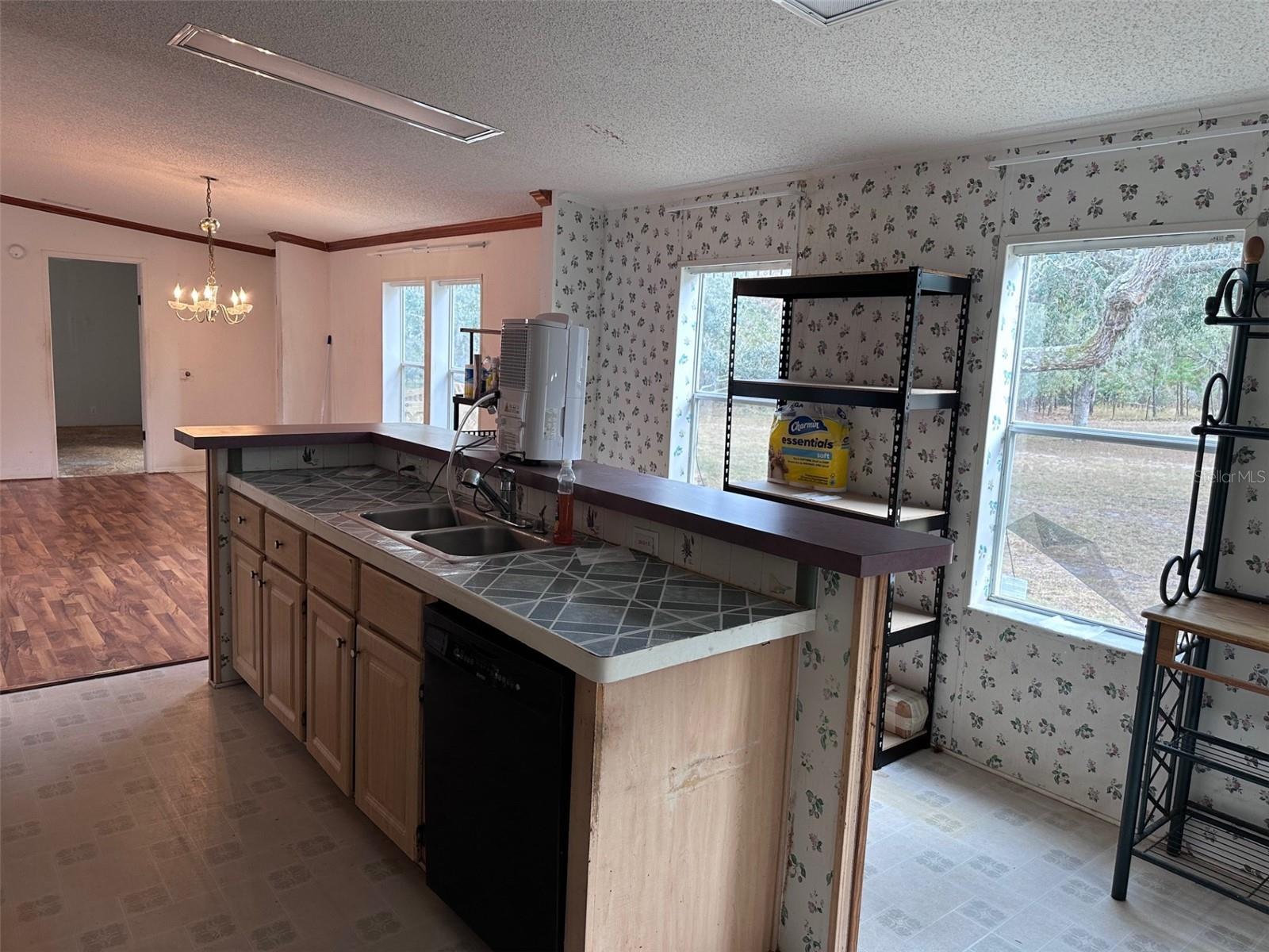 Image 12 of 42 For 12468 Hwy 349