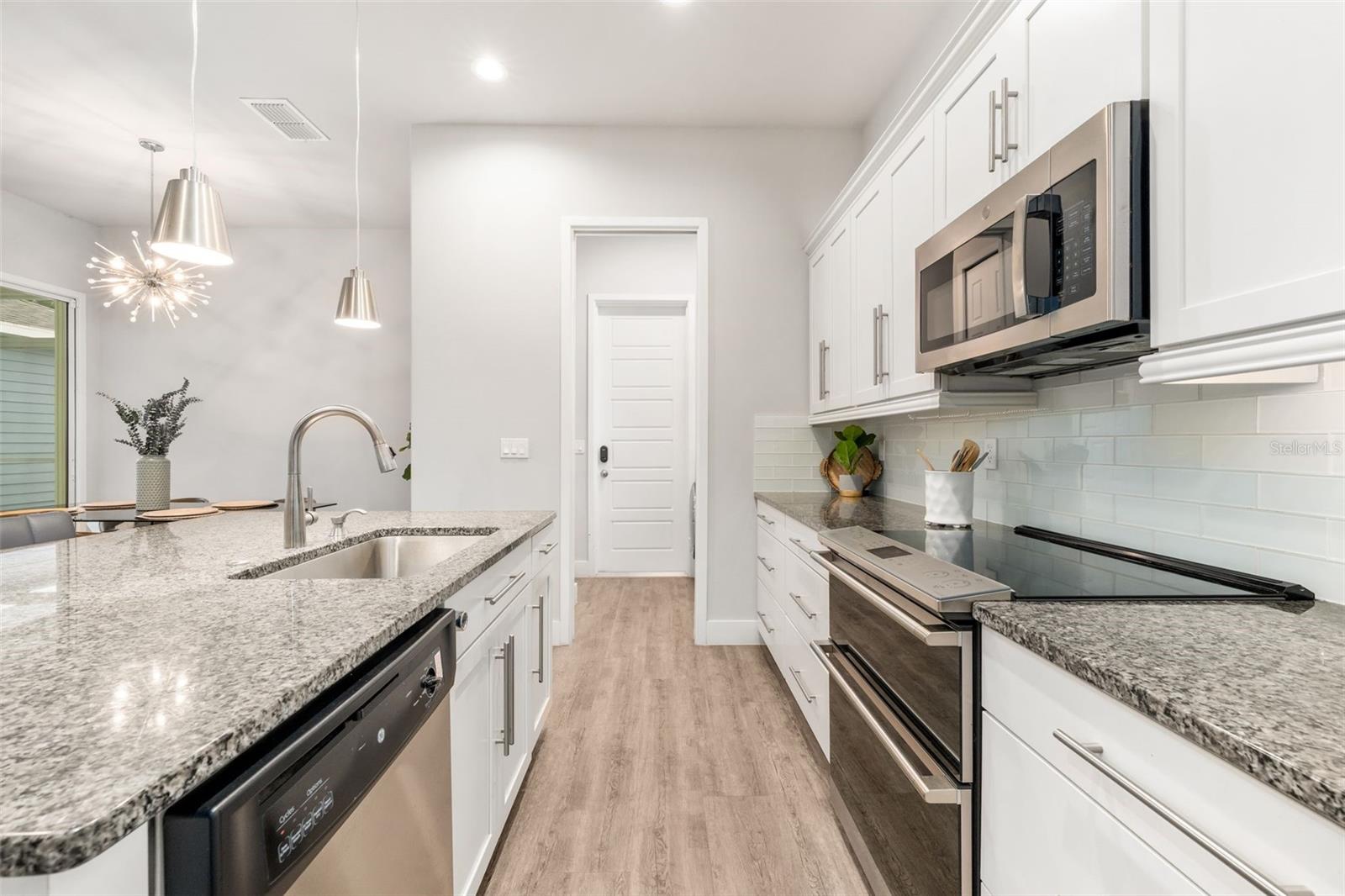 Image 11 of 52 For 6464 77th Street