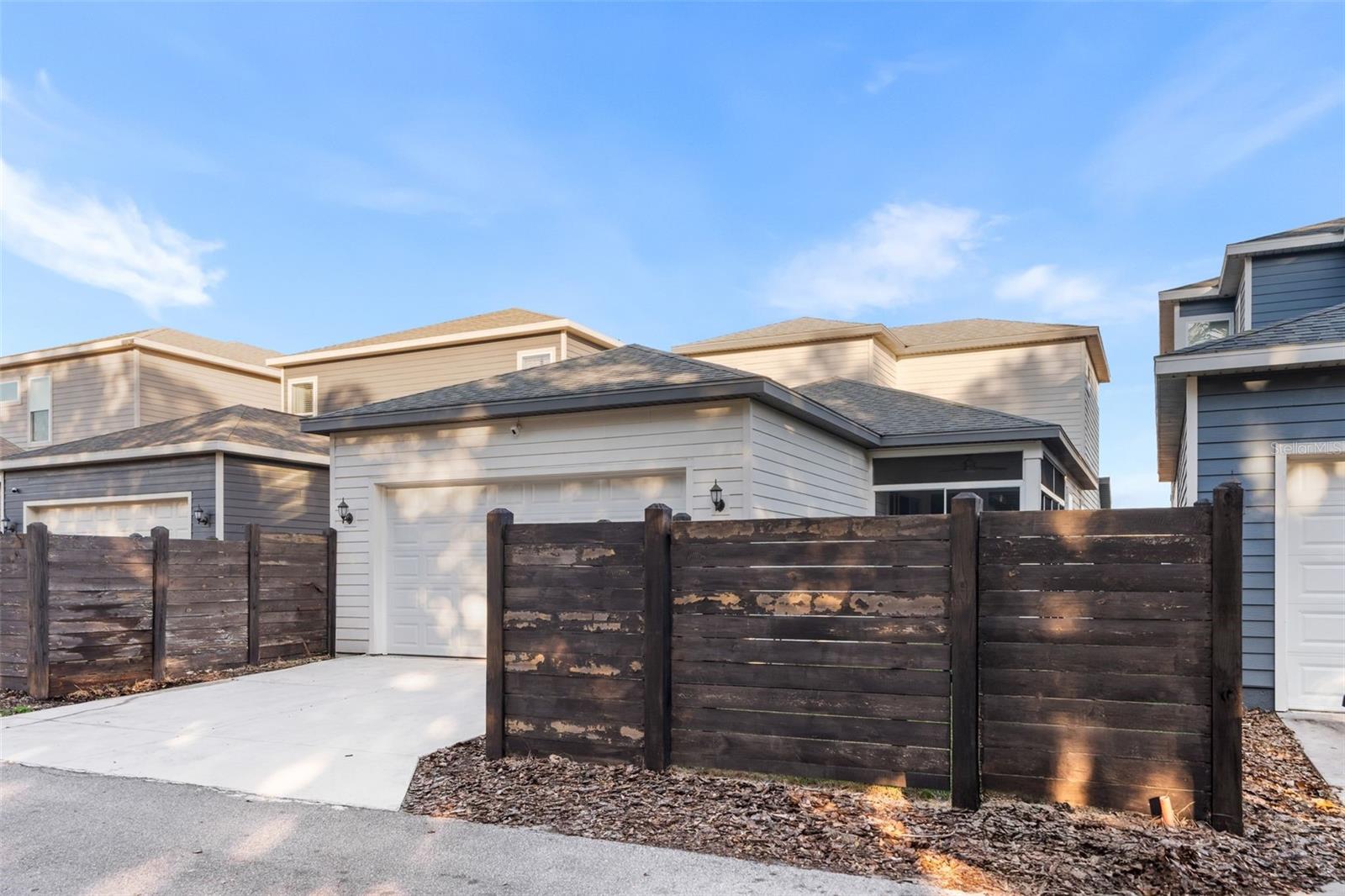 Image 42 of 52 For 6464 77th Street