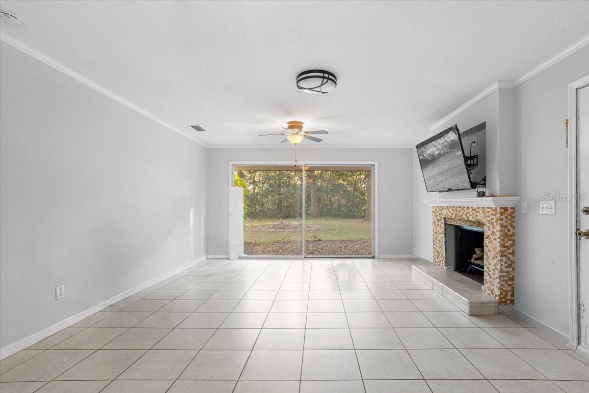 Image 10 of 20 For 425 79th Drive