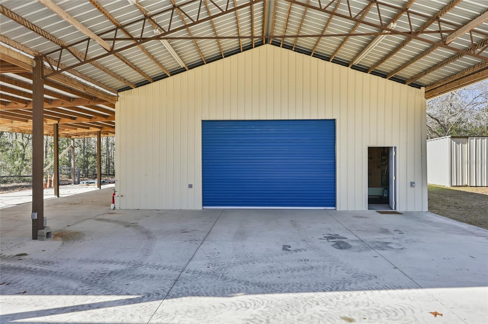 Image 24 of 35 For 7119 24th Loop