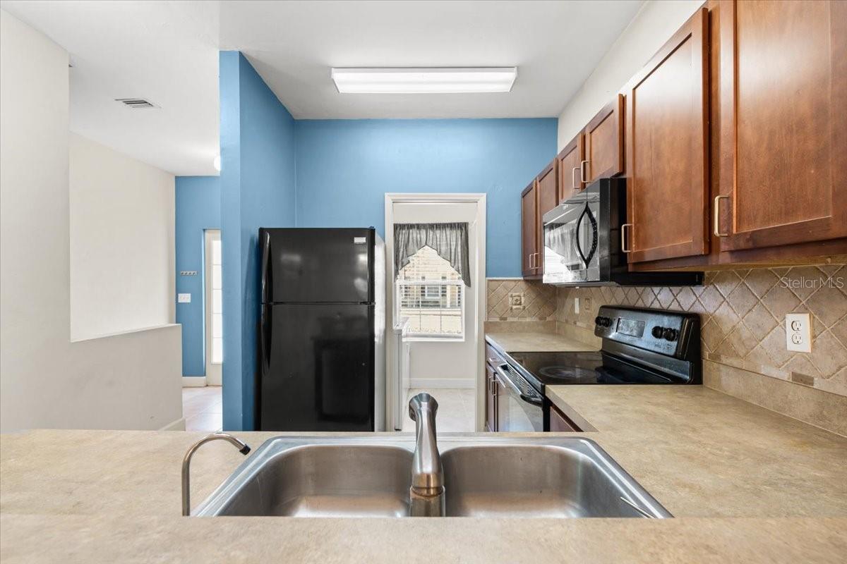 Image 9 of 31 For 2945 35th Place 137