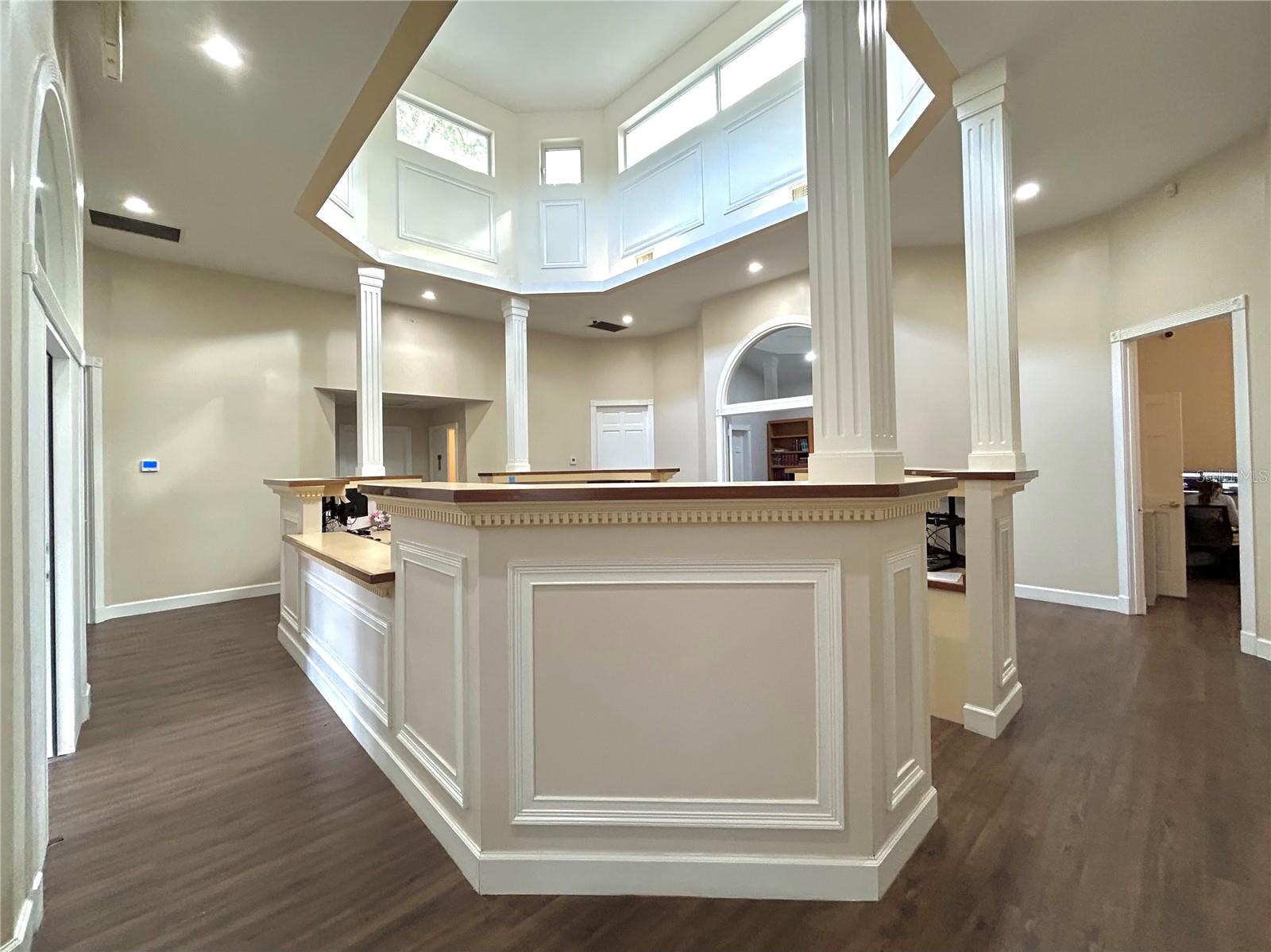 Image 6 of 13 For 1927 13th Street A