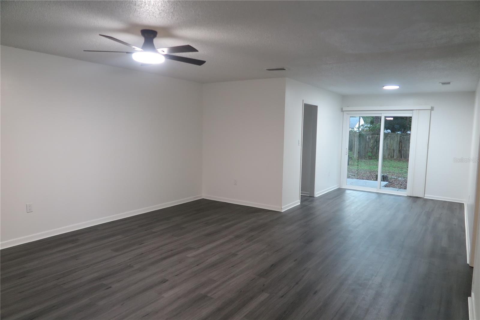 Image 2 of 17 For 509 19th Lane B