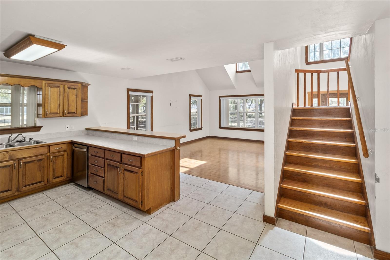 Image 3 of 48 For 8116 113th Avenue