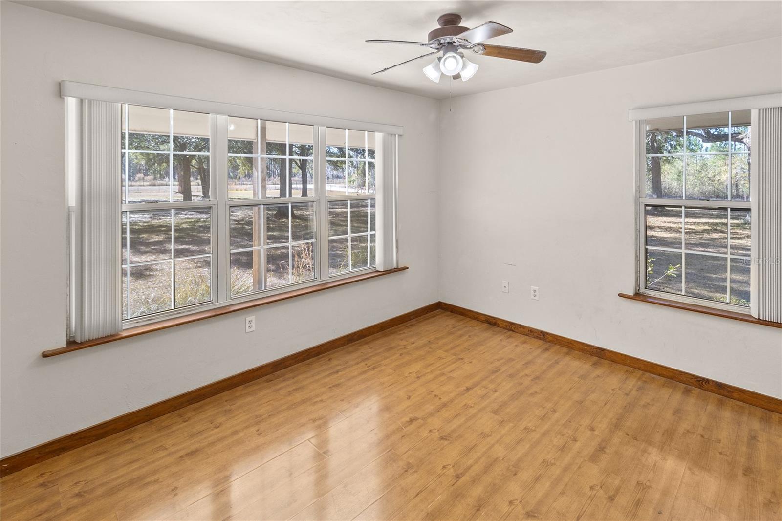 Image 32 of 48 For 8116 113th Avenue