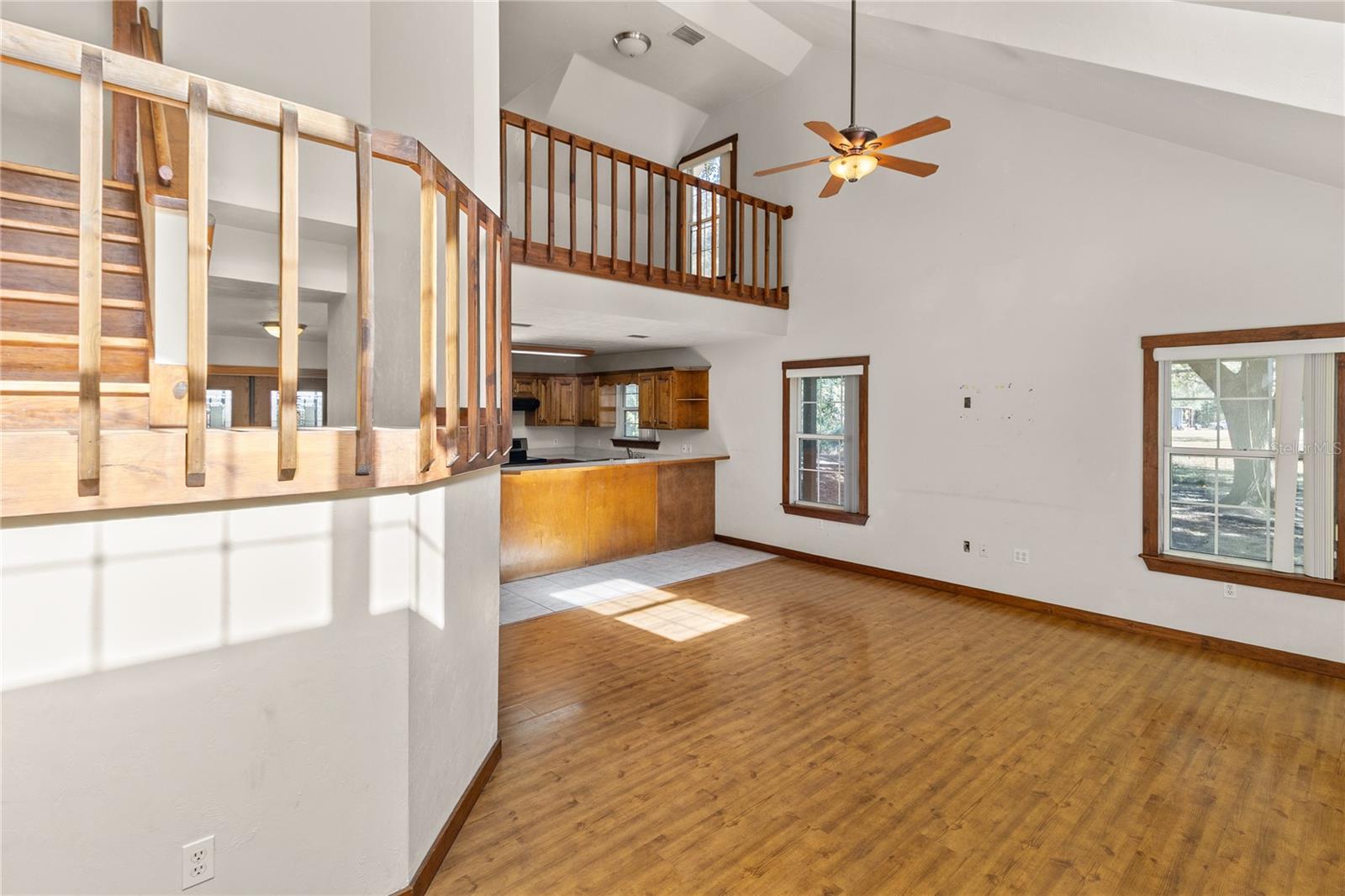 Image 6 of 48 For 8116 113th Avenue