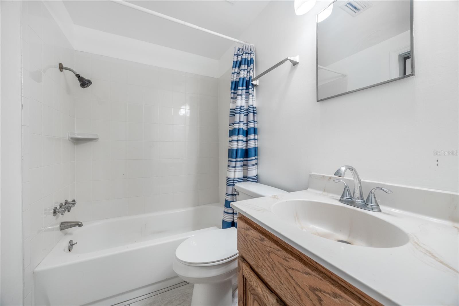 Image 15 of 73 For 16602 124th Avenue