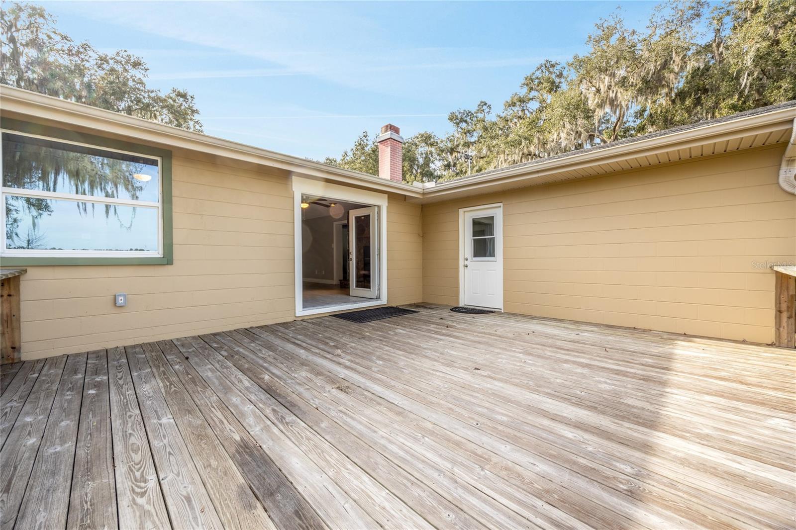 Image 28 of 73 For 16602 124th Avenue