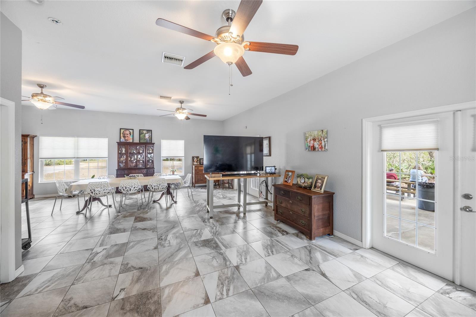 Image 40 of 73 For 16602 124th Avenue