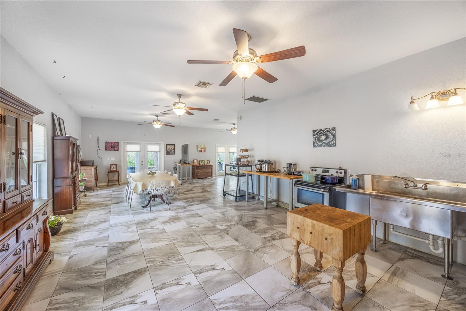 Image 43 of 73 For 16602 124th Avenue