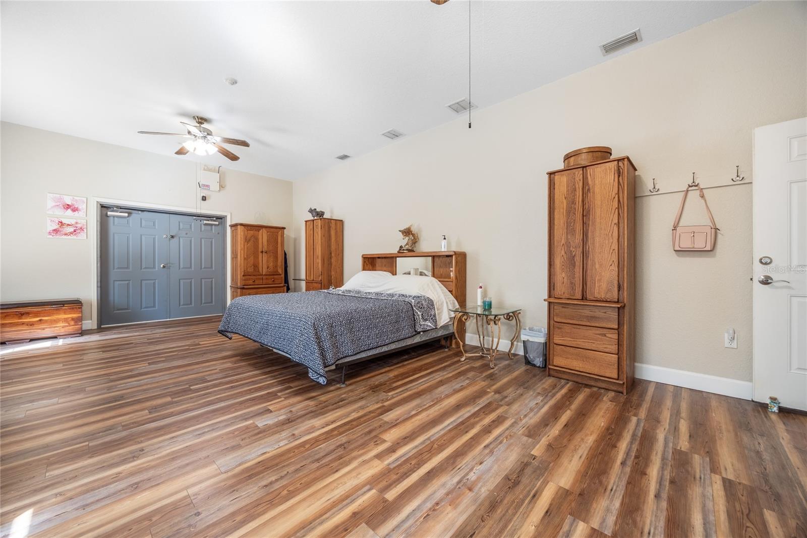 Image 49 of 73 For 16602 124th Avenue