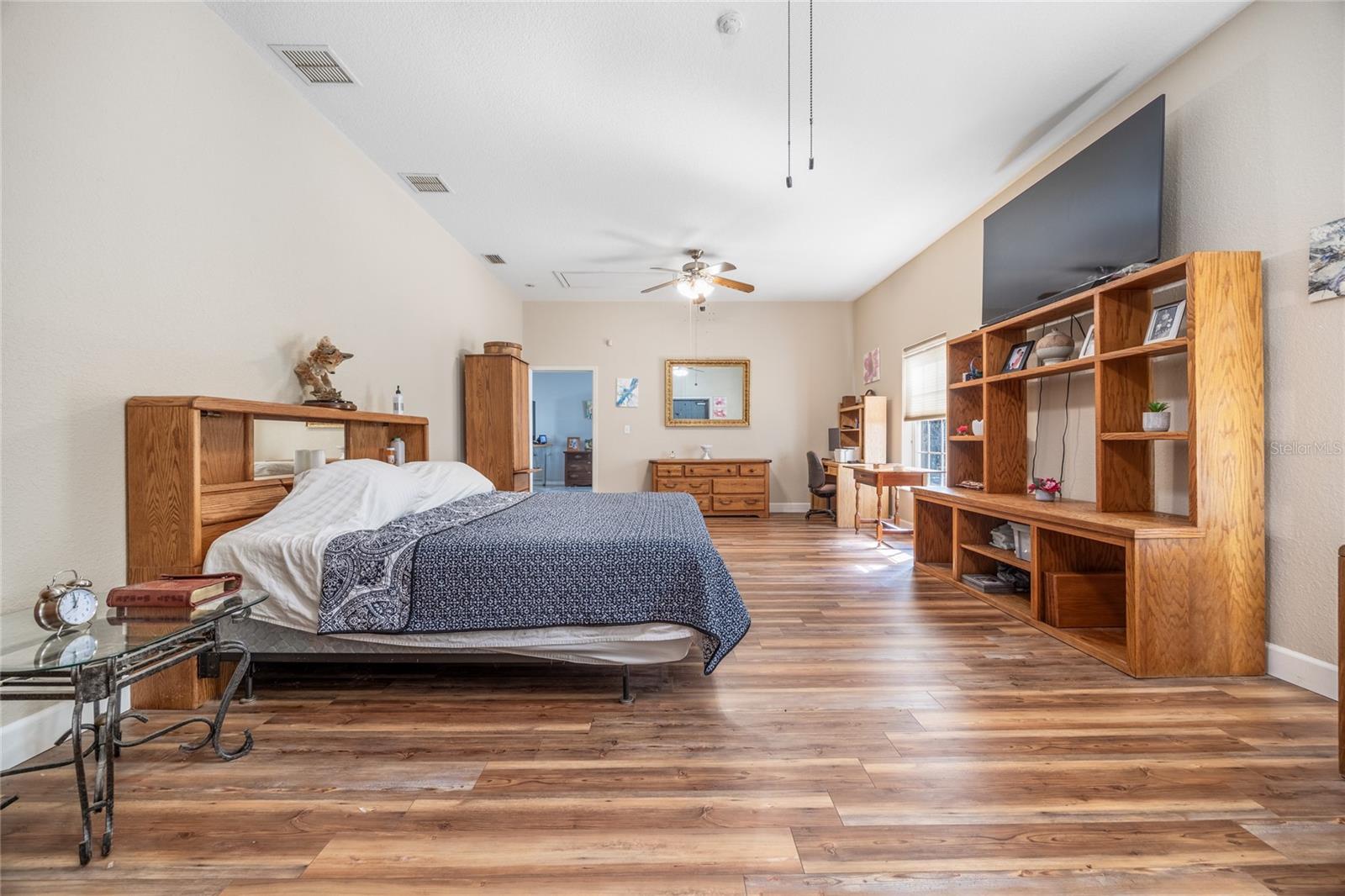 Image 50 of 73 For 16602 124th Avenue