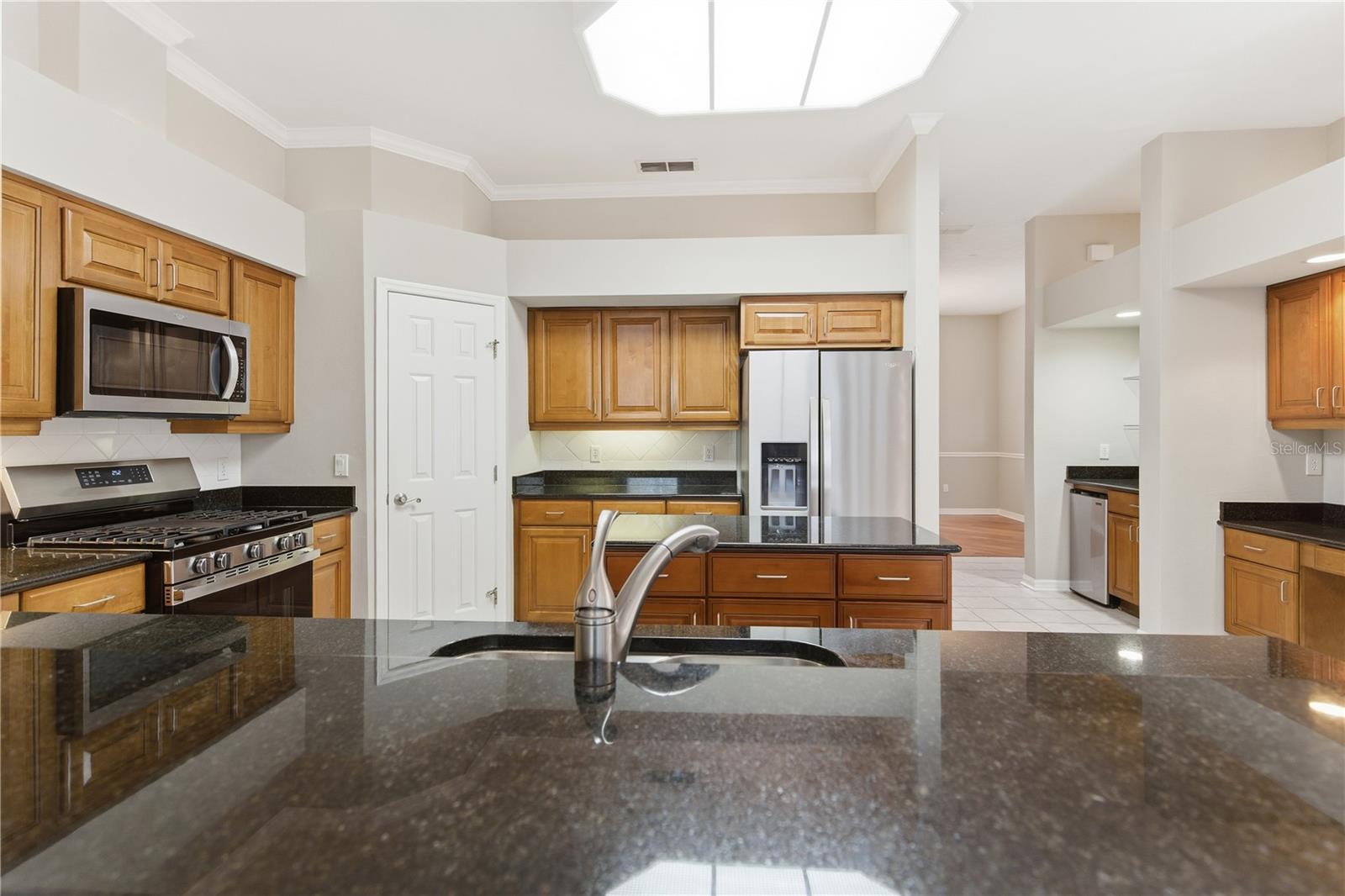 Image 10 of 42 For 5117 78 Place