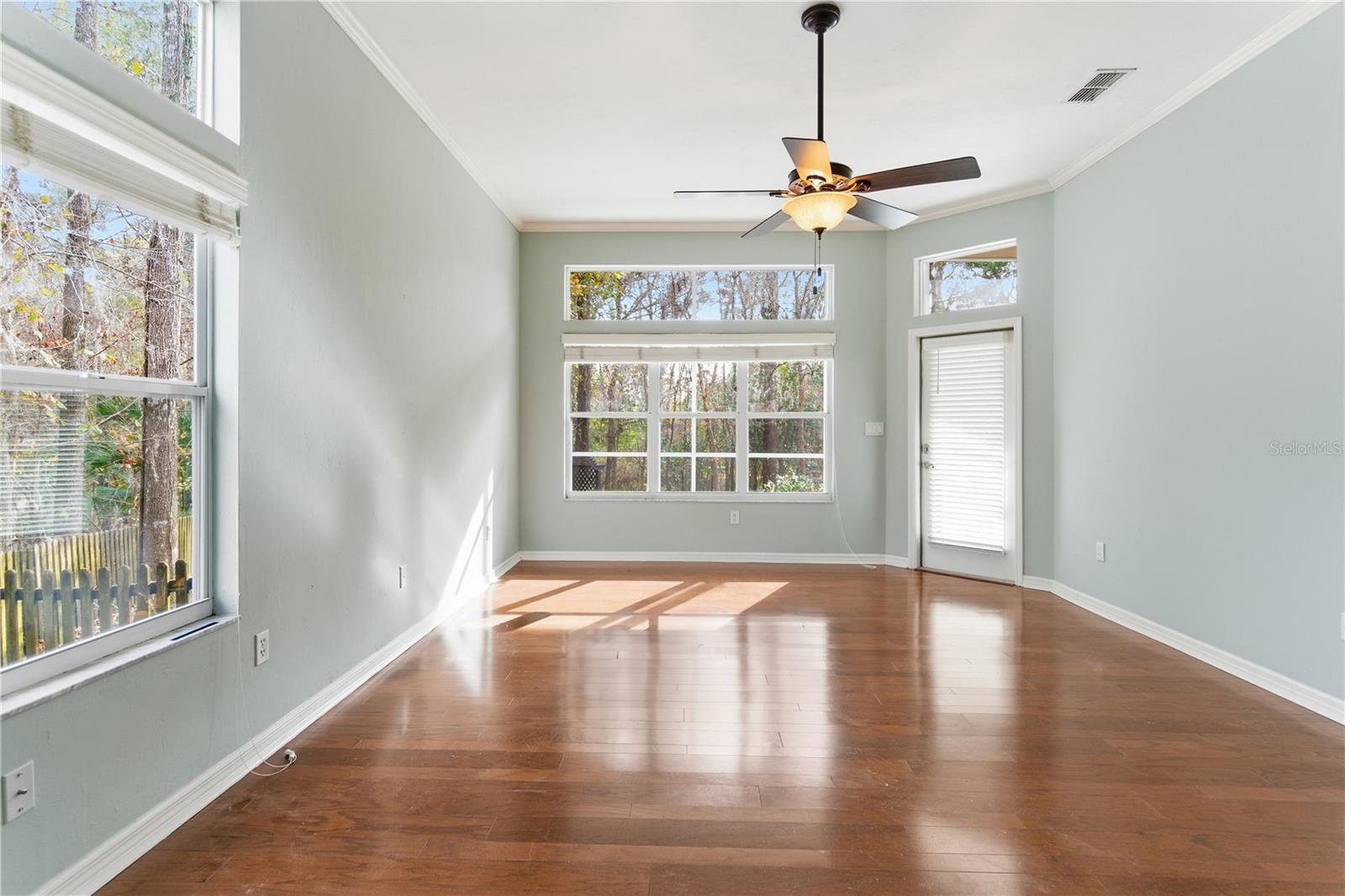 Image 15 of 42 For 5117 78 Place