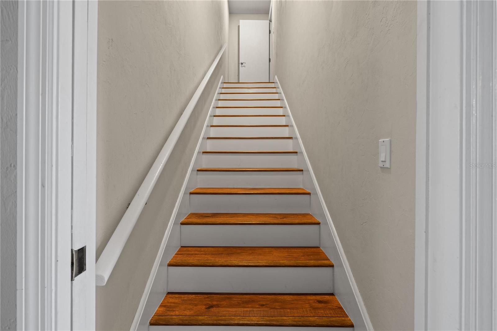 Image 31 of 42 For 5117 78 Place