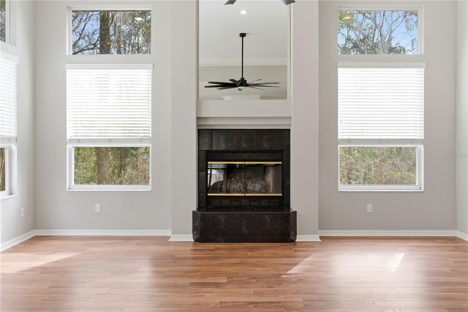 Image 7 of 42 For 5117 78 Place