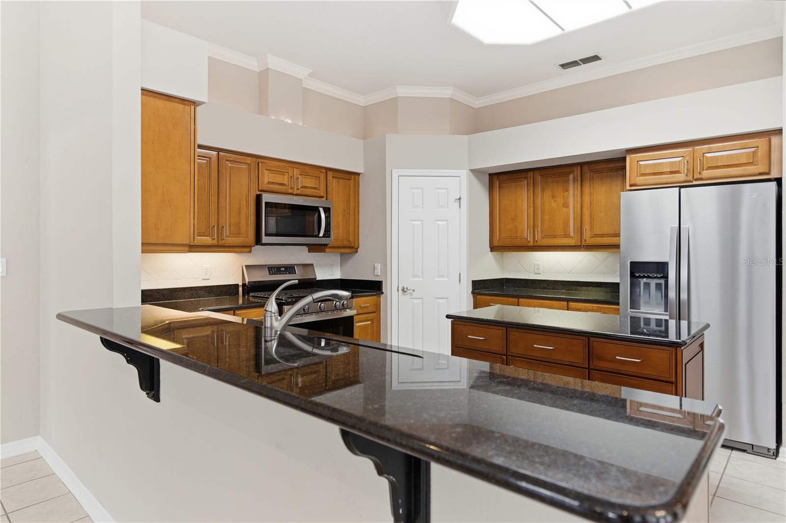 Image 9 of 42 For 5117 78 Place