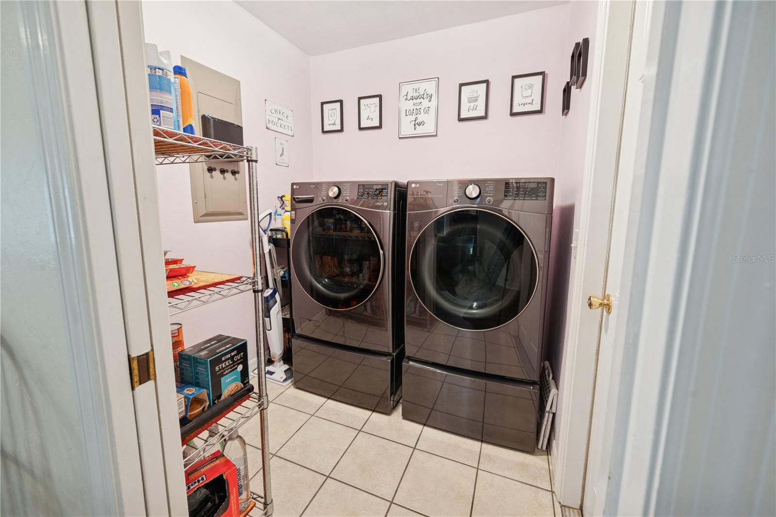 Image 33 of 46 For 6607 Woodland Drive