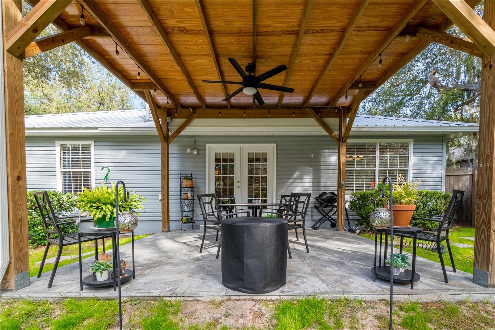 Image 36 of 46 For 6607 Woodland Drive