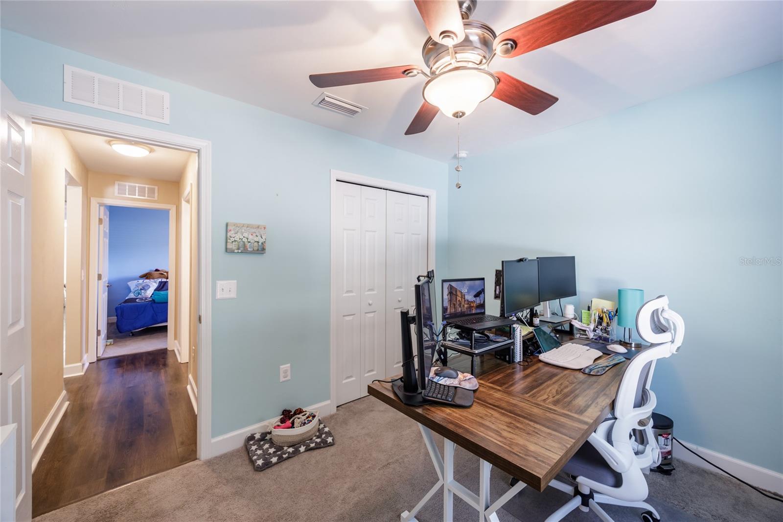 Image 27 of 39 For 667 Stephens Street