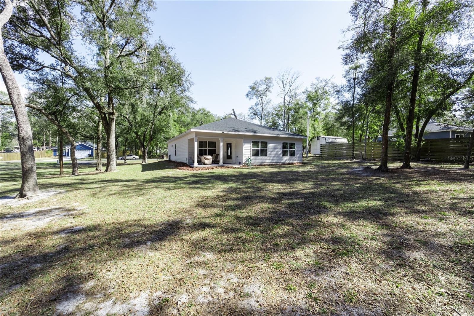 Image 37 of 39 For 667 Stephens Street