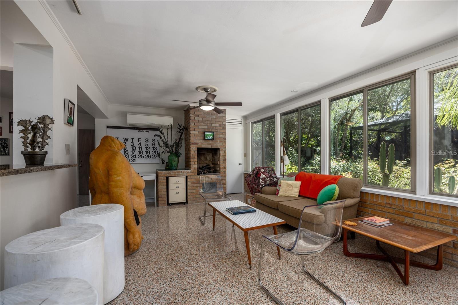 Listing photo id 31 for 415 32nd Street