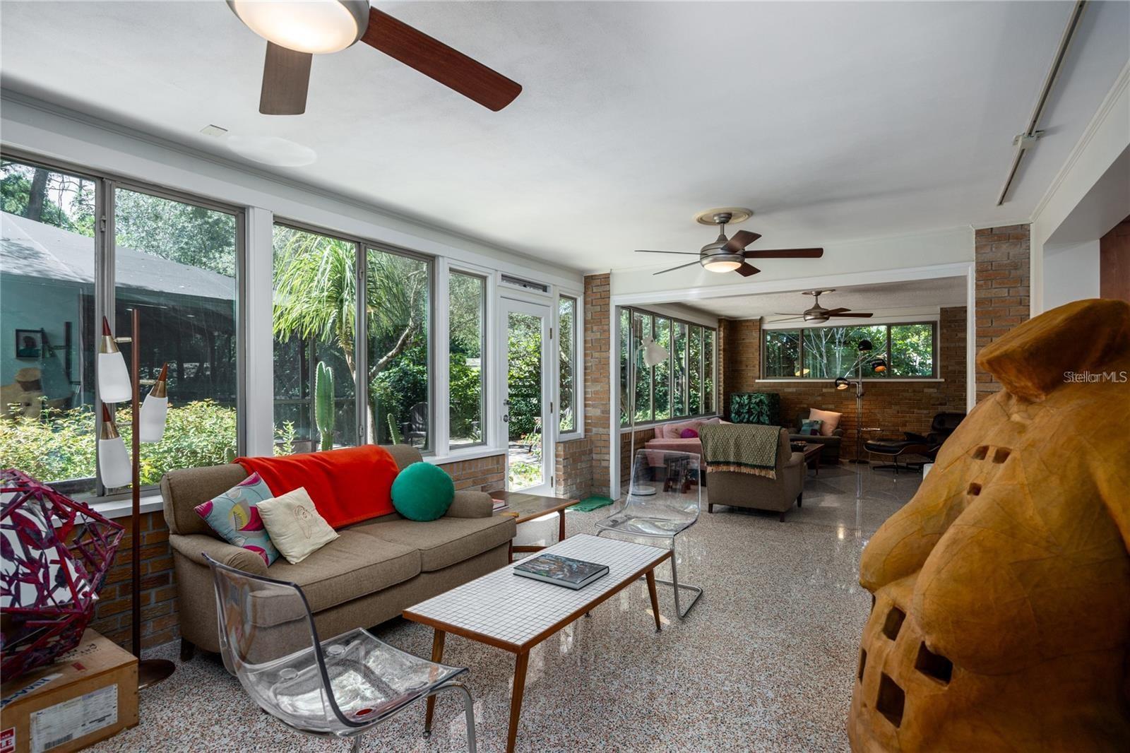 Listing photo id 34 for 415 32nd Street