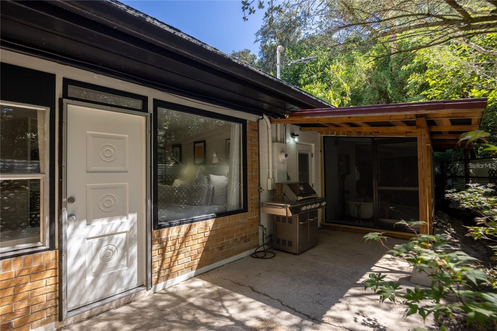 Listing photo id 55 for 415 32nd Street