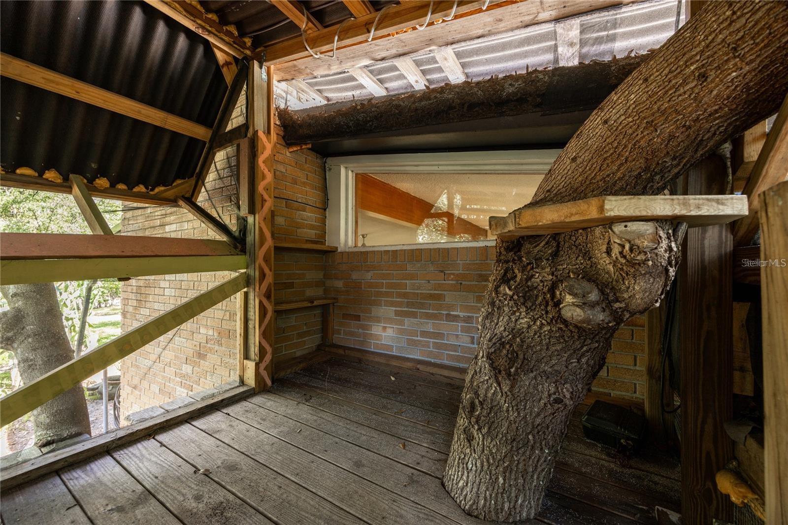 Listing photo id 71 for 415 32nd Street