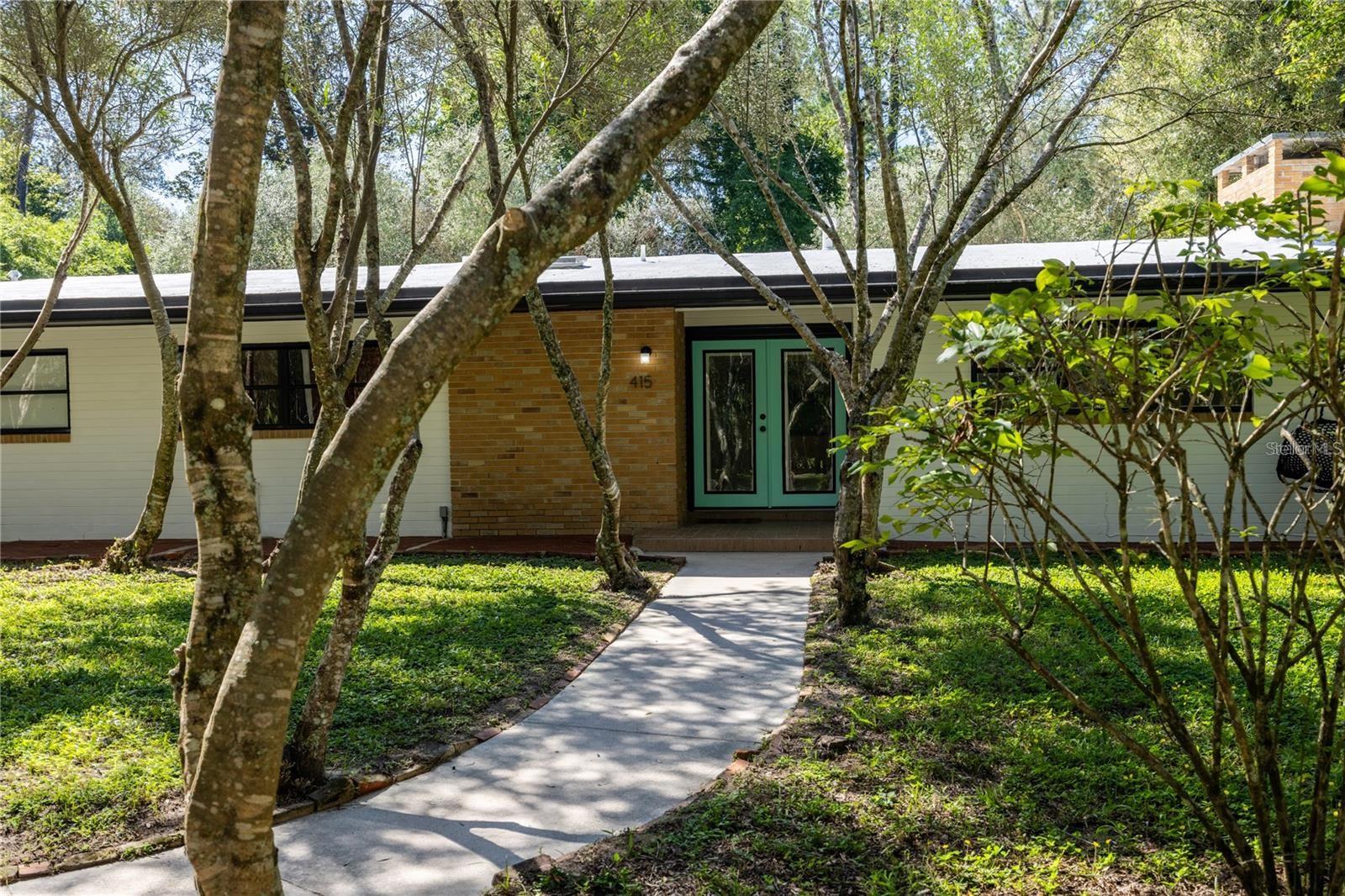 Listing photo id 6 for 415 32nd Street