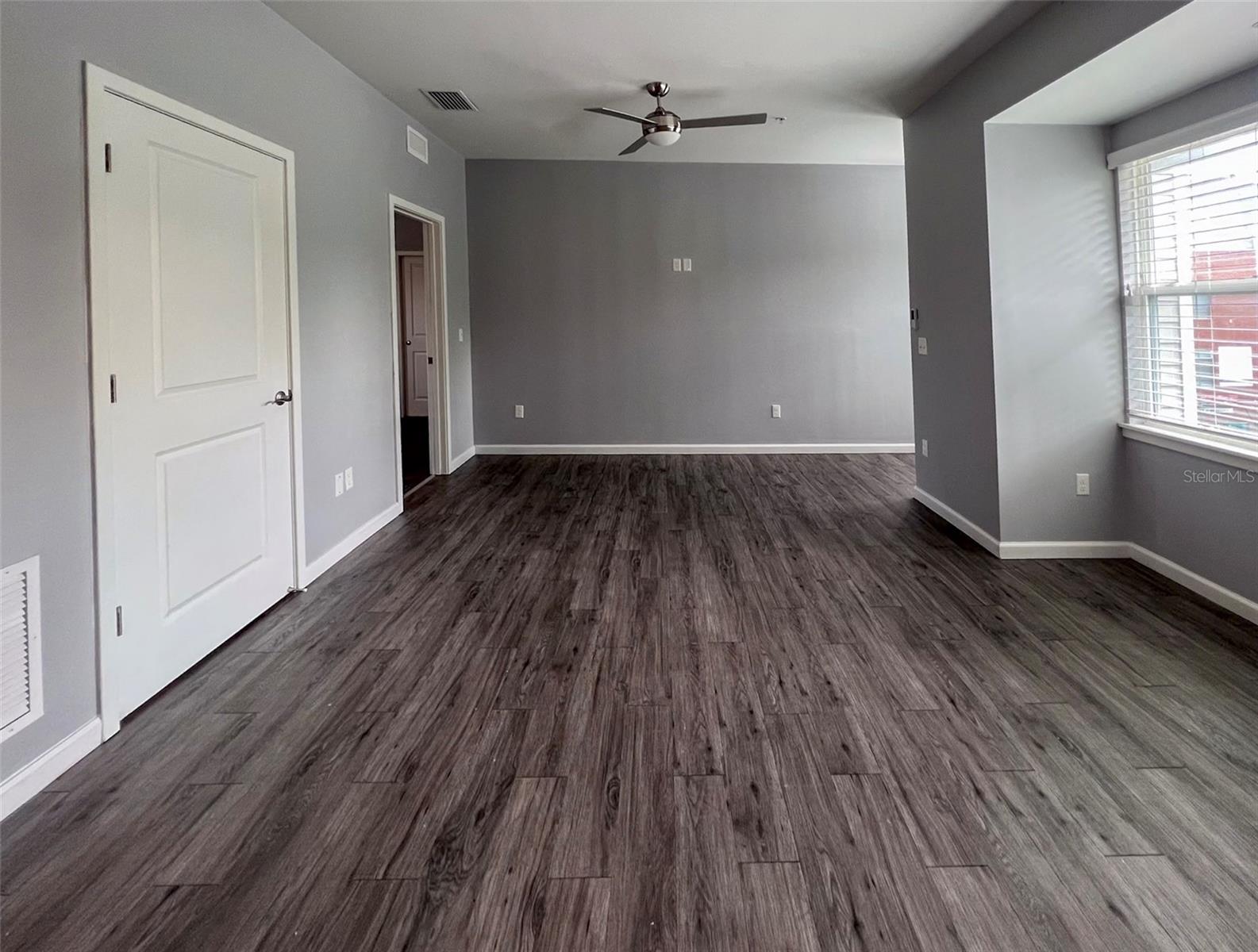 Image 21 of 23 For 204 18th Street 6