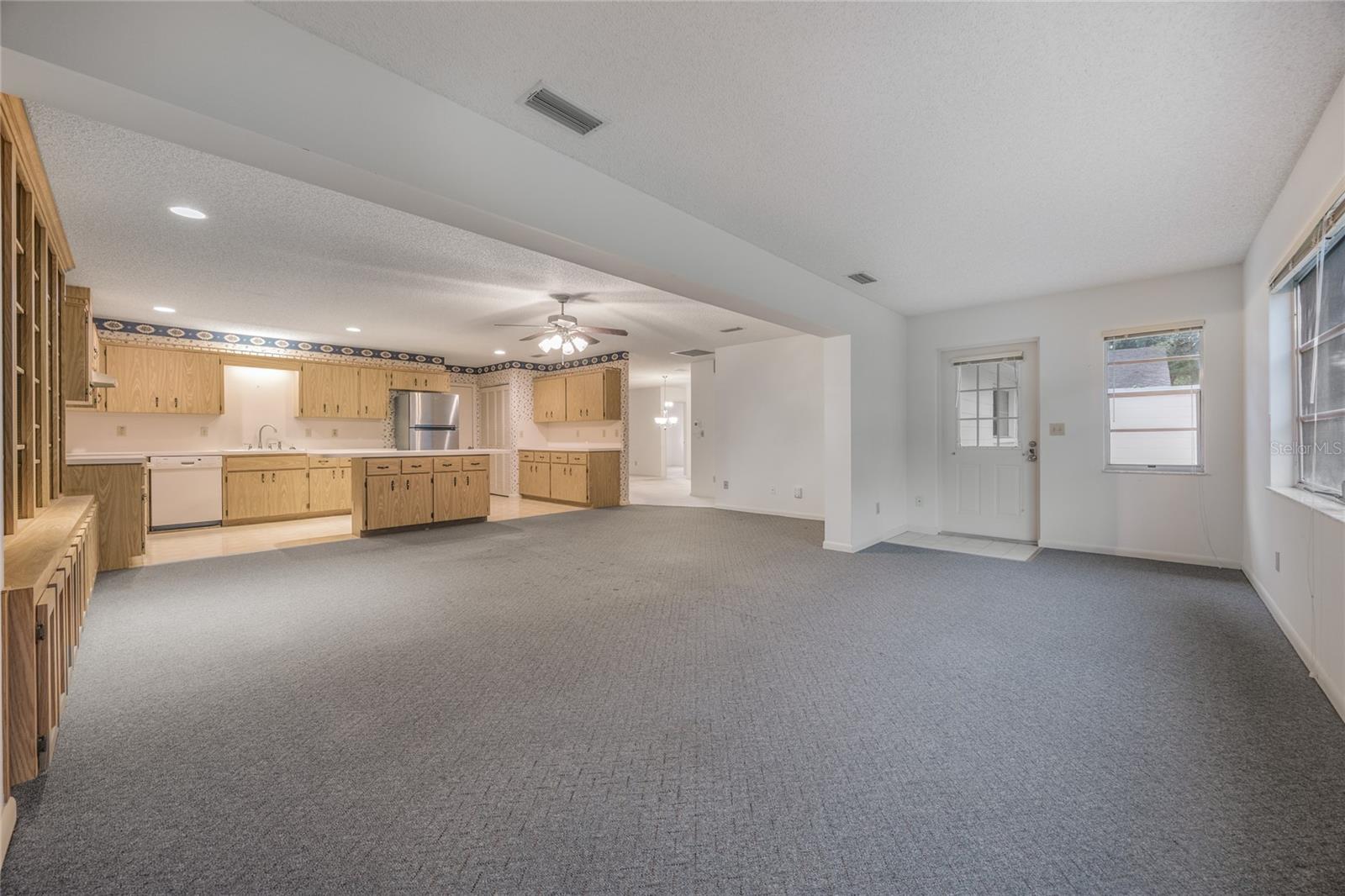 Image 16 of 43 For 8750 90th Lane C