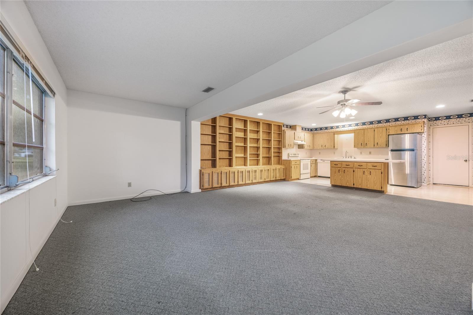 Image 17 of 43 For 8750 90th Lane C