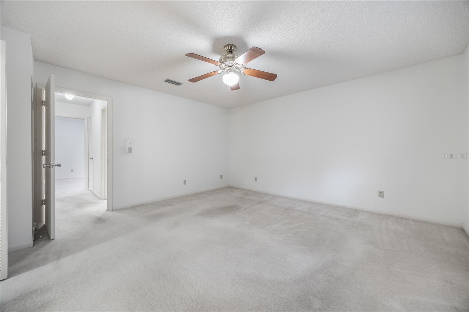 Image 27 of 43 For 8750 90th Lane C