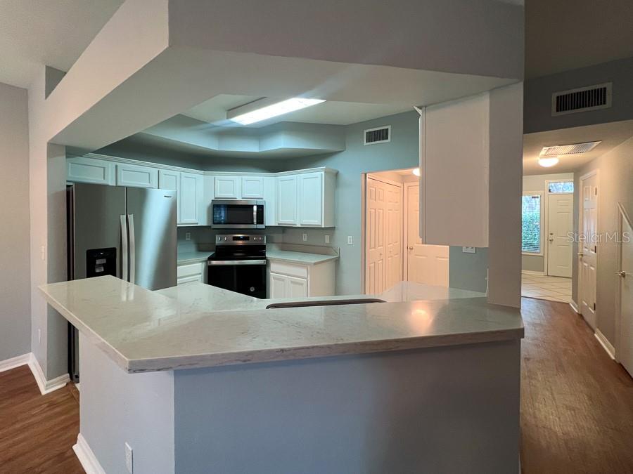 Image 17 of 33 For 5048 1st Place