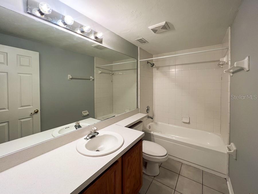 Image 26 of 33 For 5048 1st Place